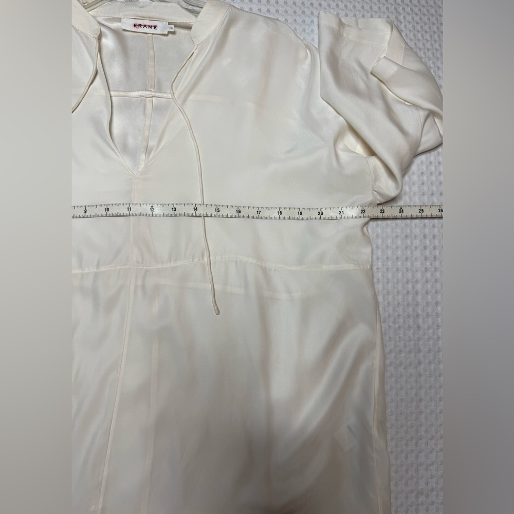 FRAME 100% Silk Long Sleeve VNeck Ivory Blouse SZ M Flowy Beachy Boho Chic - Picture 5 of 9